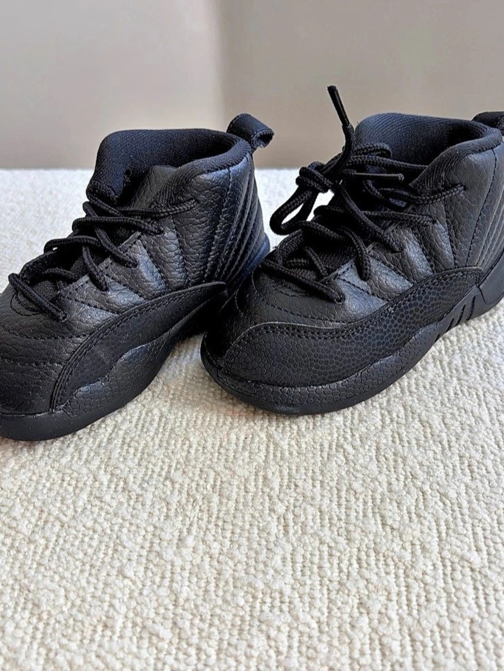 Jordan 23/23 Black & Red Baby US 7C Like New